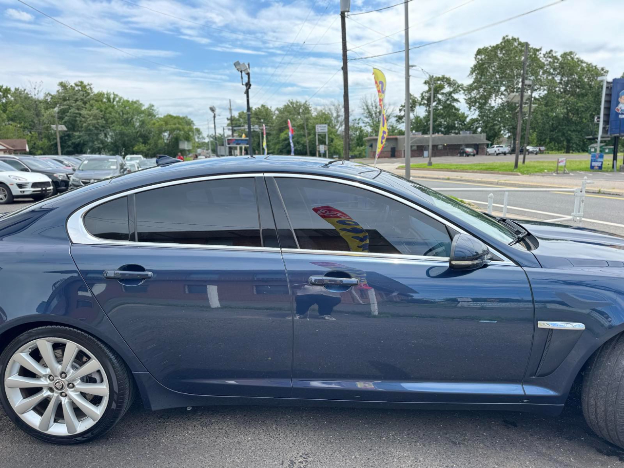 Jaguar XF 4dr Sdn V6 AWD 2013