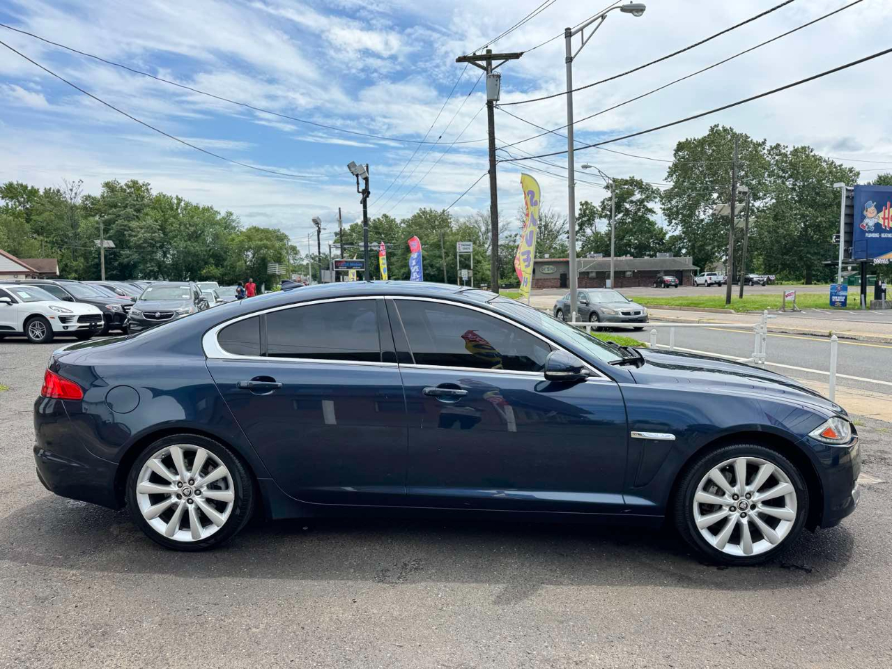 Jaguar XF 4dr Sdn V6 AWD 2013