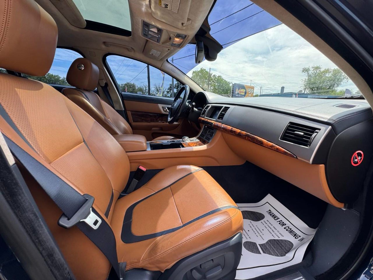 Jaguar XF 4dr Sdn V6 AWD 2013