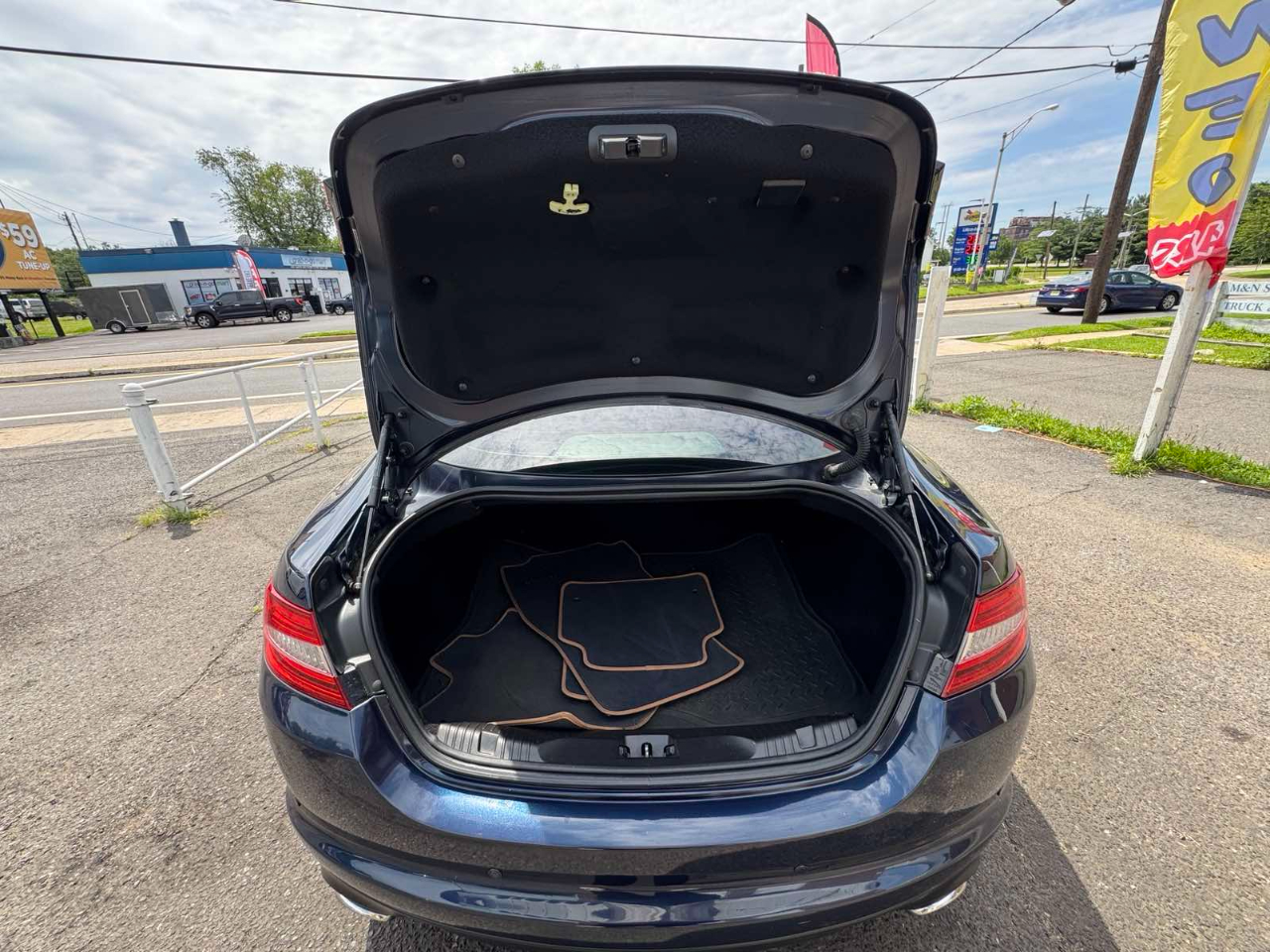 Jaguar XF 4dr Sdn V6 AWD 2013