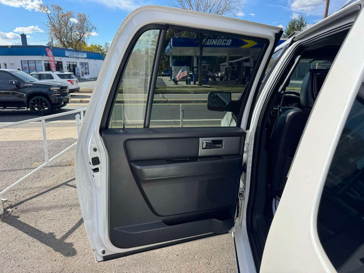 Ford Expedition EL 4WD 4dr Limited 2014