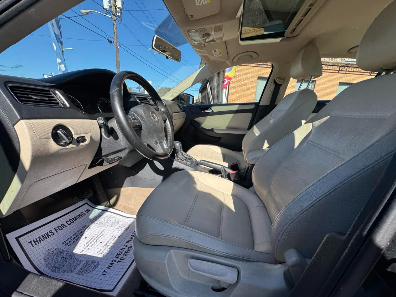 Volkswagen Jetta Sedan 4dr Auto SE PZEV 2012