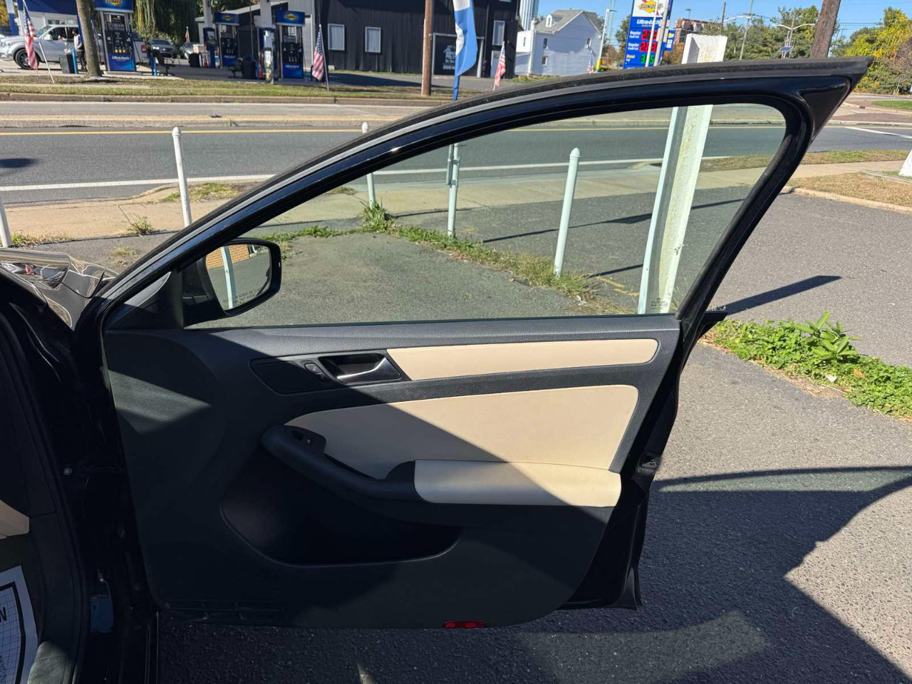 Volkswagen Jetta Sedan 4dr Auto SE PZEV 2012