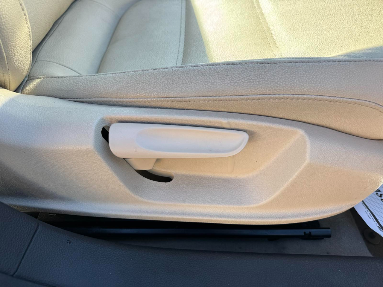 Volkswagen Jetta Sedan 4dr Auto SE PZEV 2012