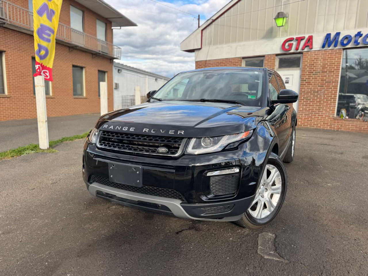 Land Rover Range Rover Evoque 5 Door SE 2019
