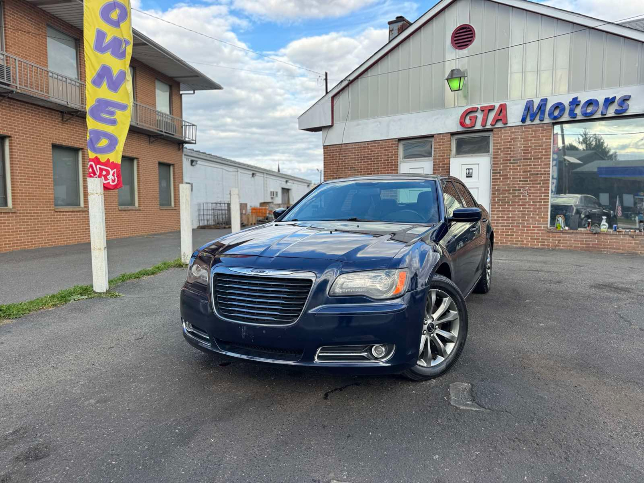 Chrysler 300 4dr Sdn 300S AWD 2014