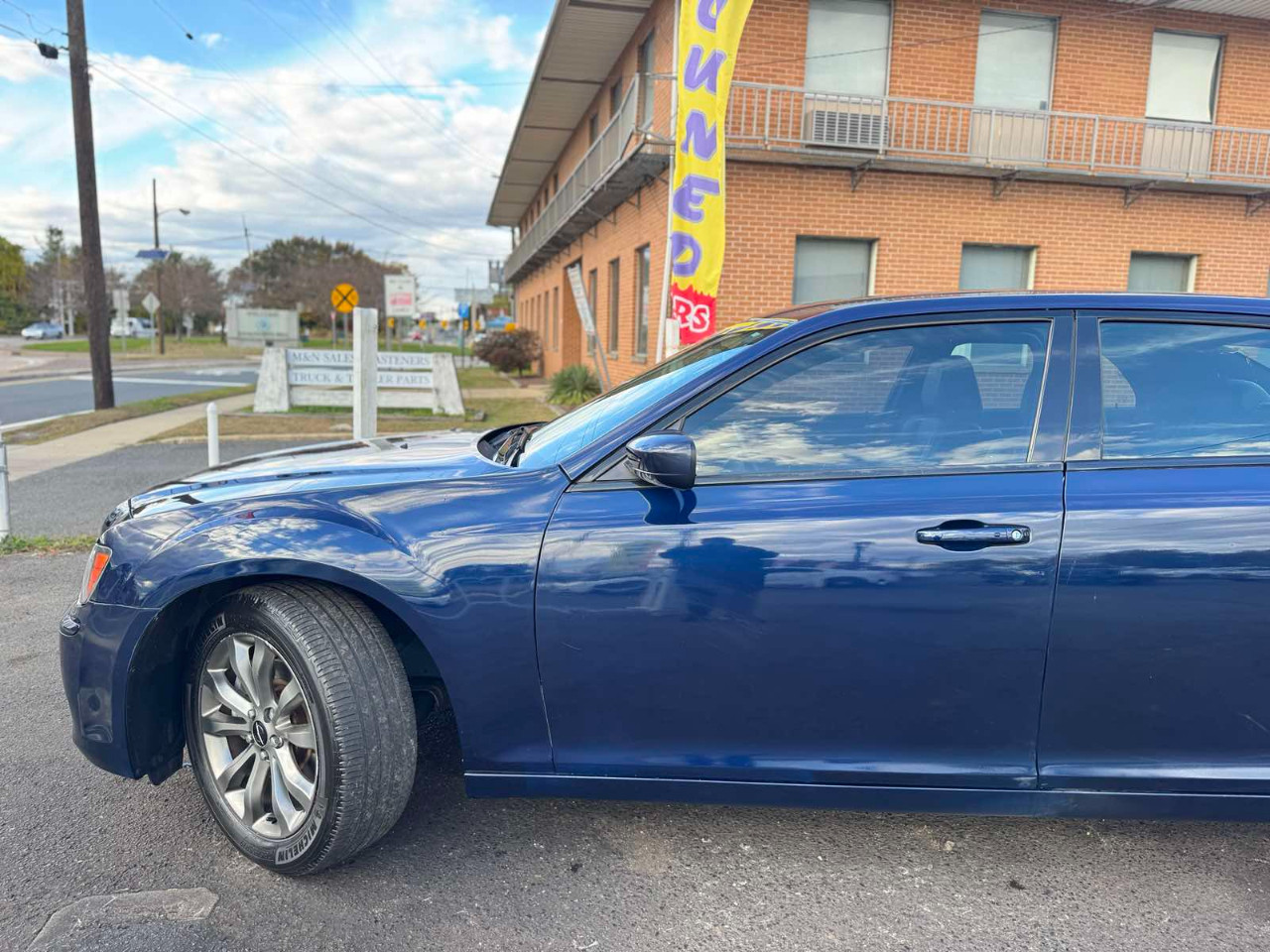 Chrysler 300 4dr Sdn 300S AWD 2014