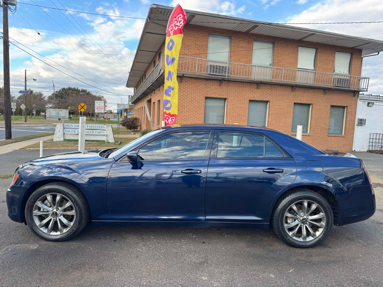 Chrysler 300 4dr Sdn 300S AWD 2014