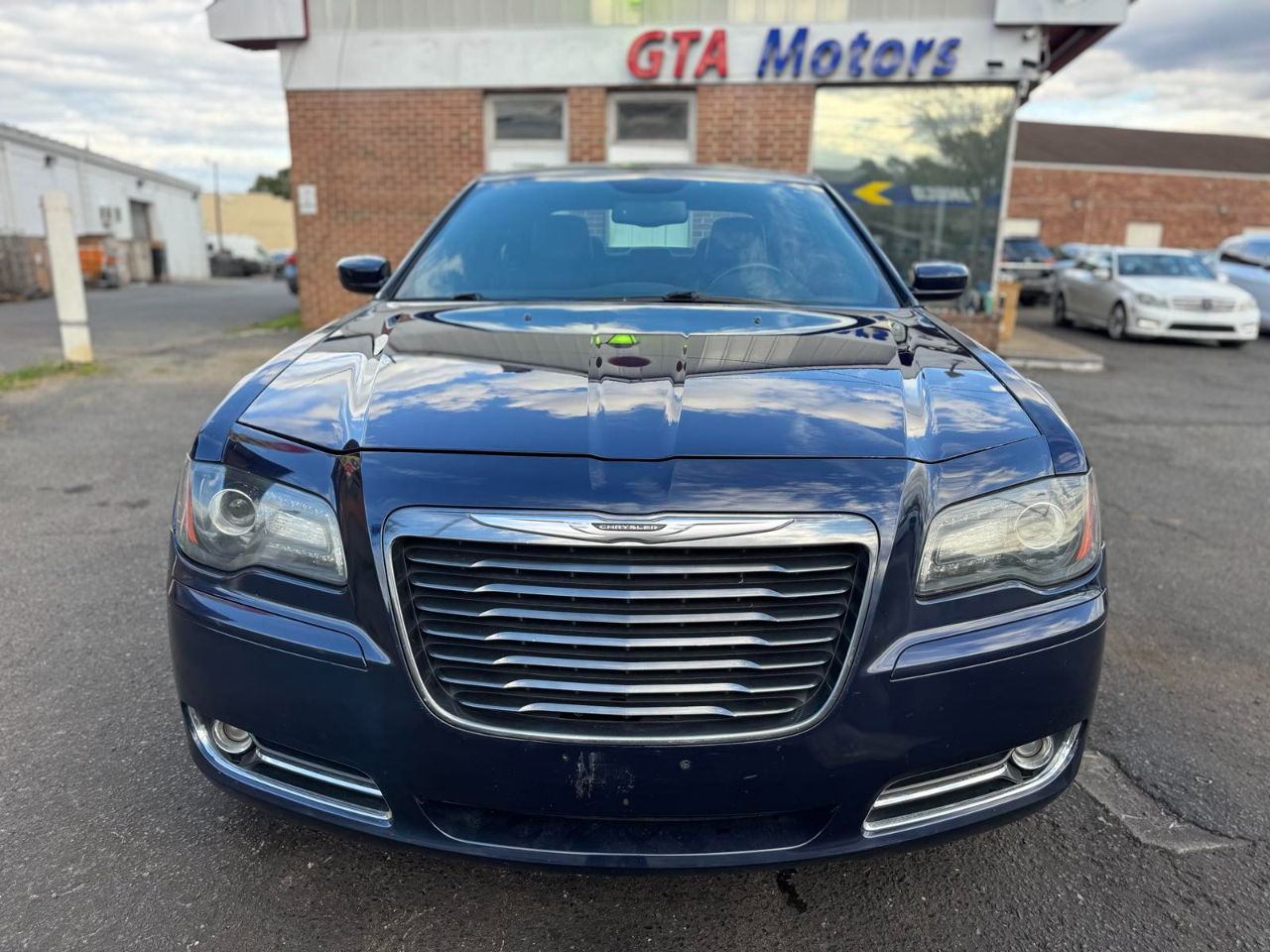 Chrysler 300 4dr Sdn 300S AWD 2014