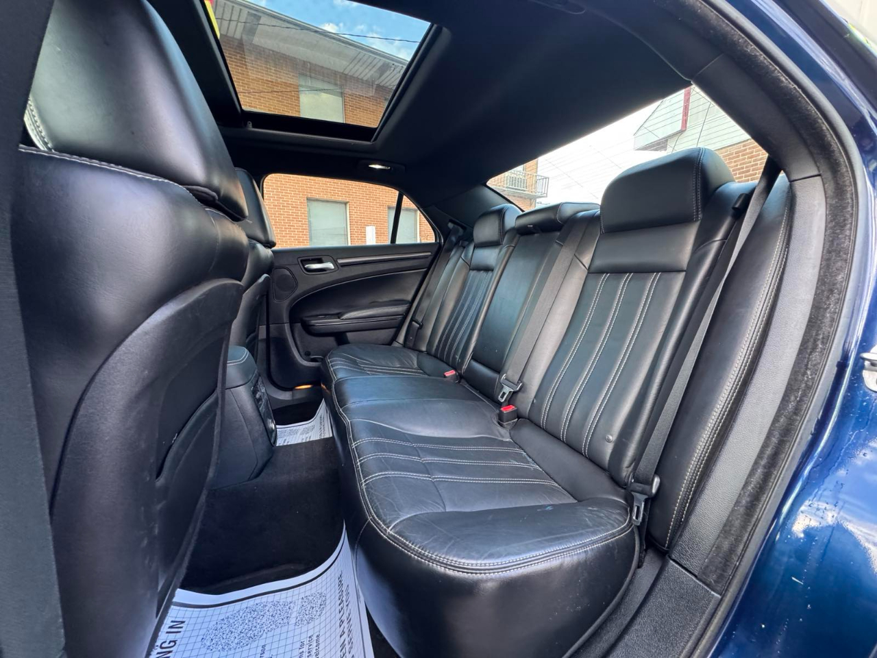 Chrysler 300 4dr Sdn 300S AWD 2014