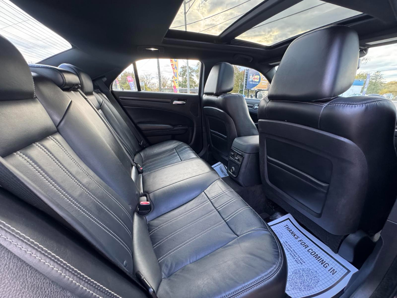 Chrysler 300 4dr Sdn 300S AWD 2014