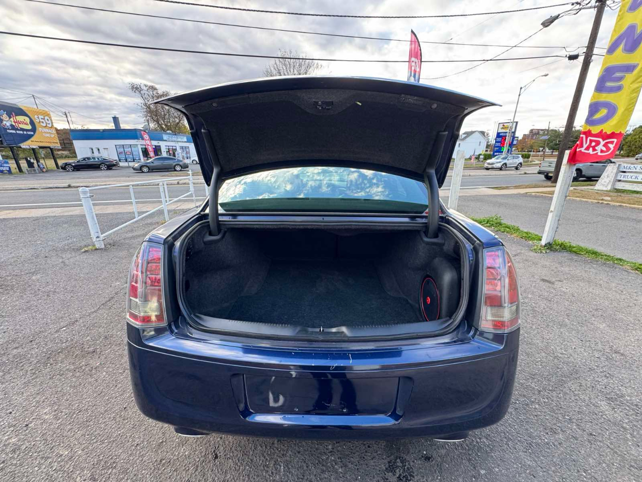 Chrysler 300 4dr Sdn 300S AWD 2014