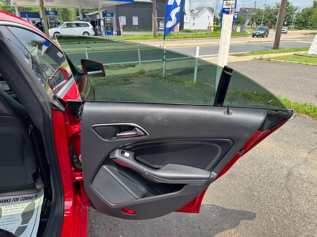 Mercedes-Benz CLA-Class 4dr Sdn CLA 250 FWD 2015