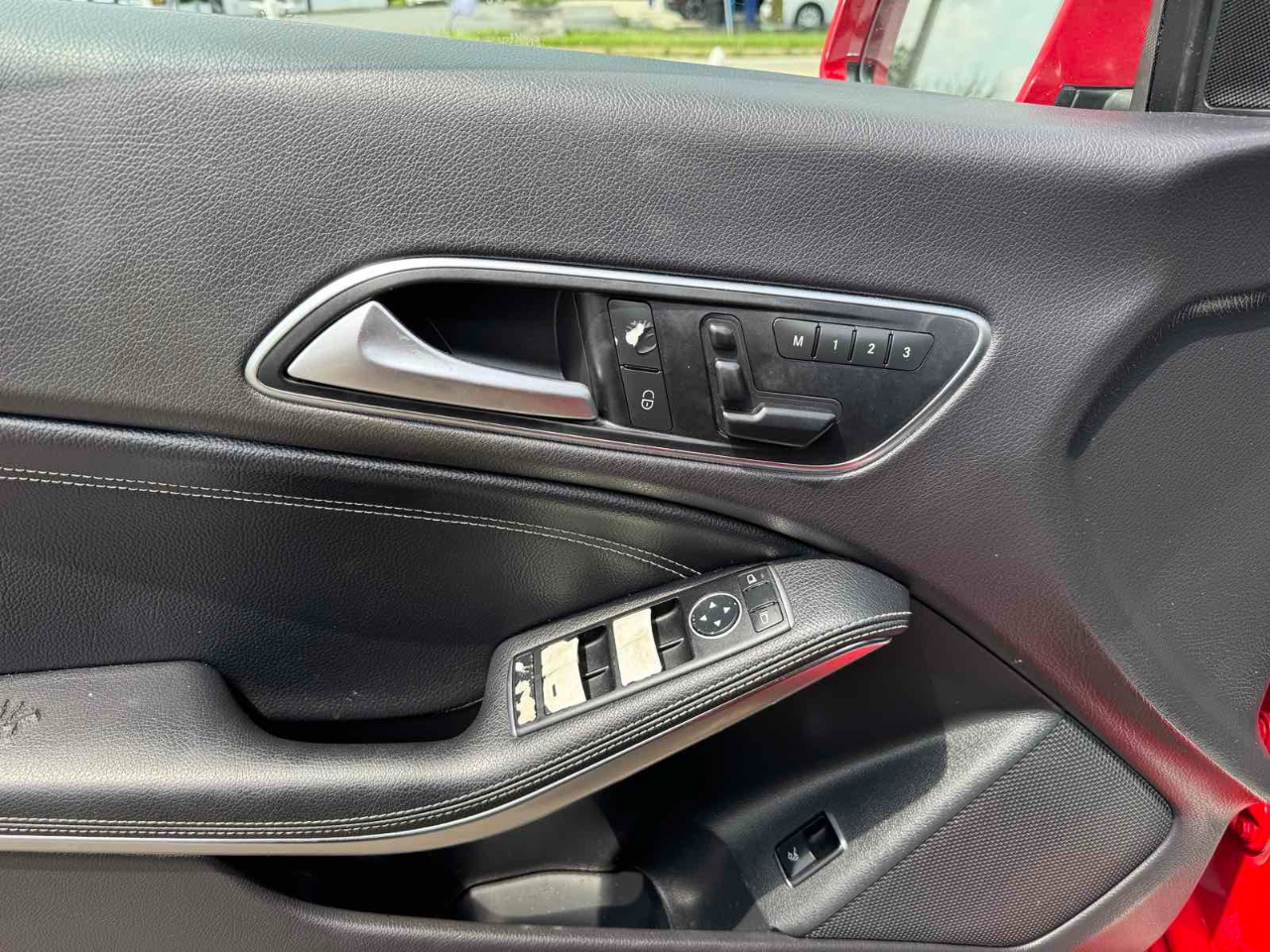 Mercedes-Benz CLA-Class 4dr Sdn CLA 250 FWD 2015