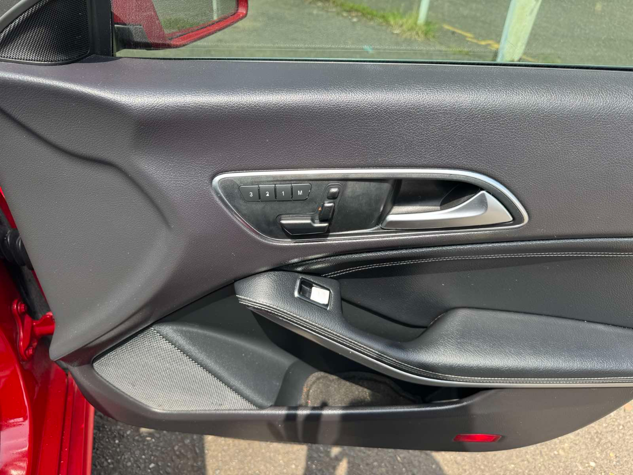 Mercedes-Benz CLA-Class 4dr Sdn CLA 250 FWD 2015