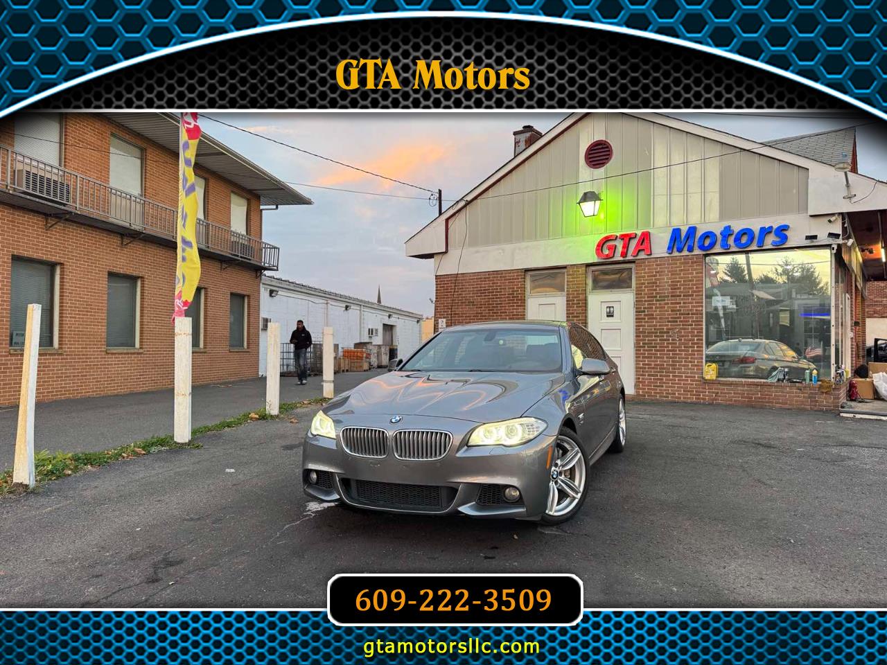 2012 BMW 5 Series 4dr Sdn 550i xDrive AWD