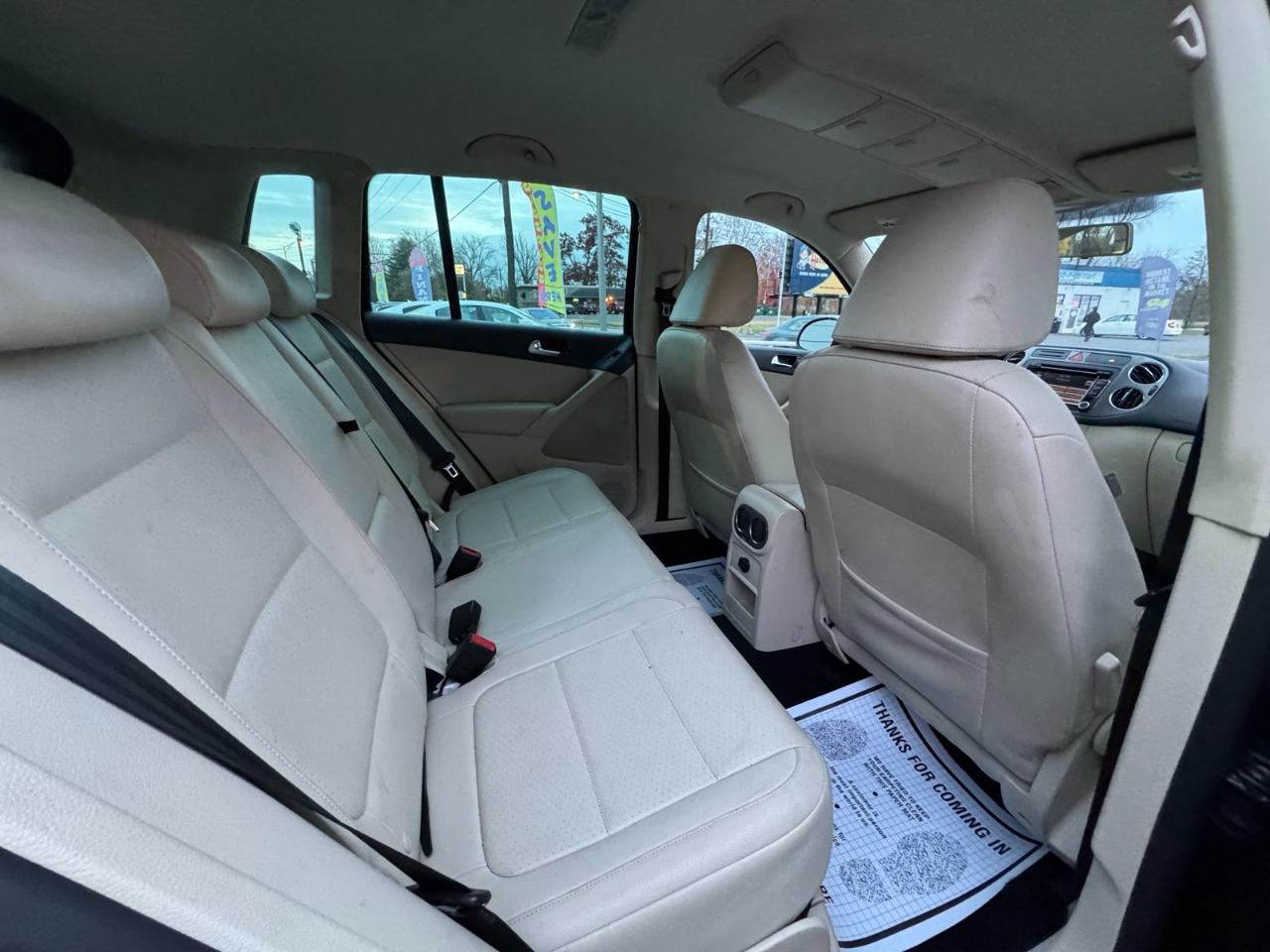 Volkswagen Tiguan FWD 4dr Wolfsburg 2010