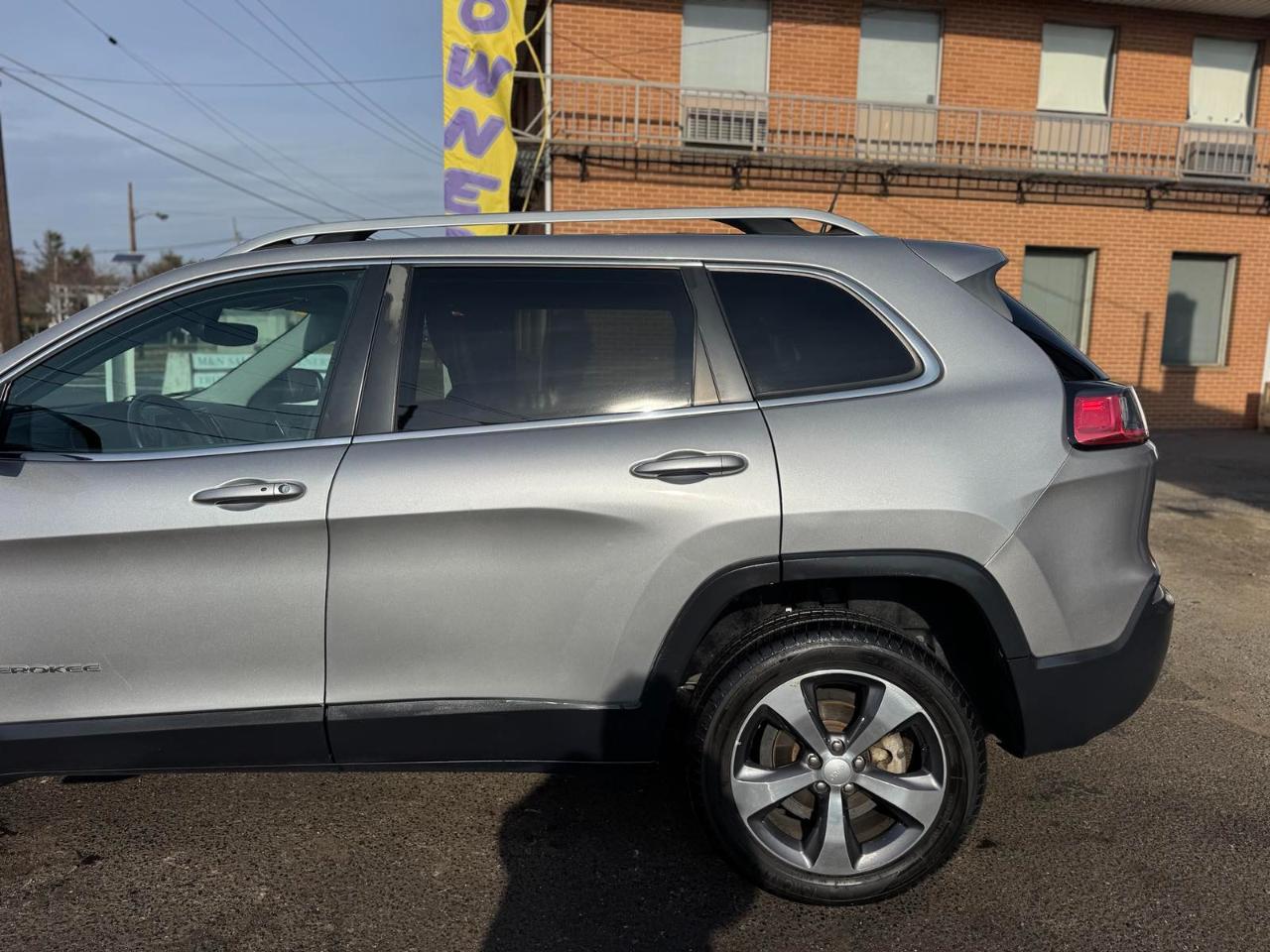 Jeep Cherokee Limited FWD 2019