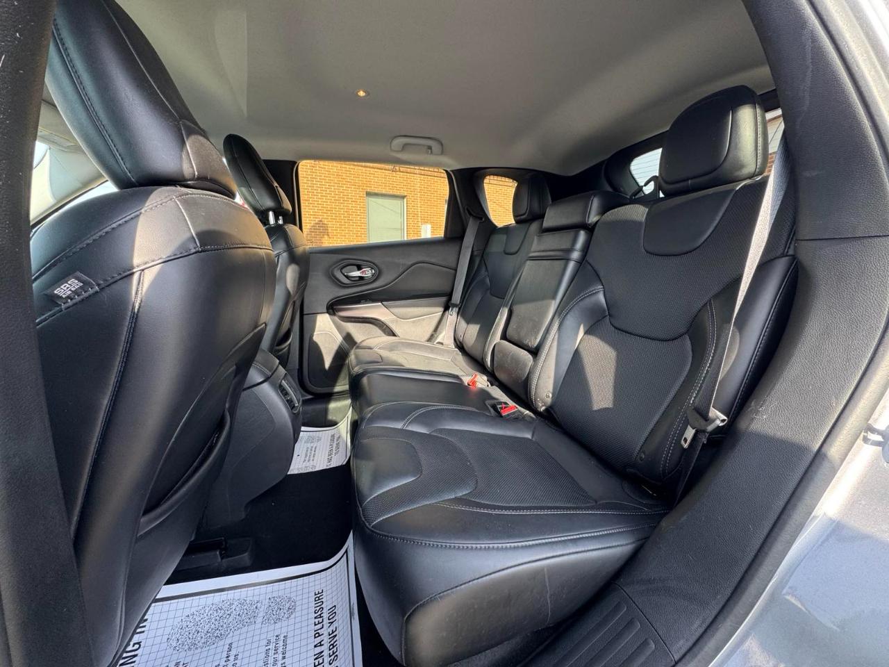 Jeep Cherokee Limited FWD 2019