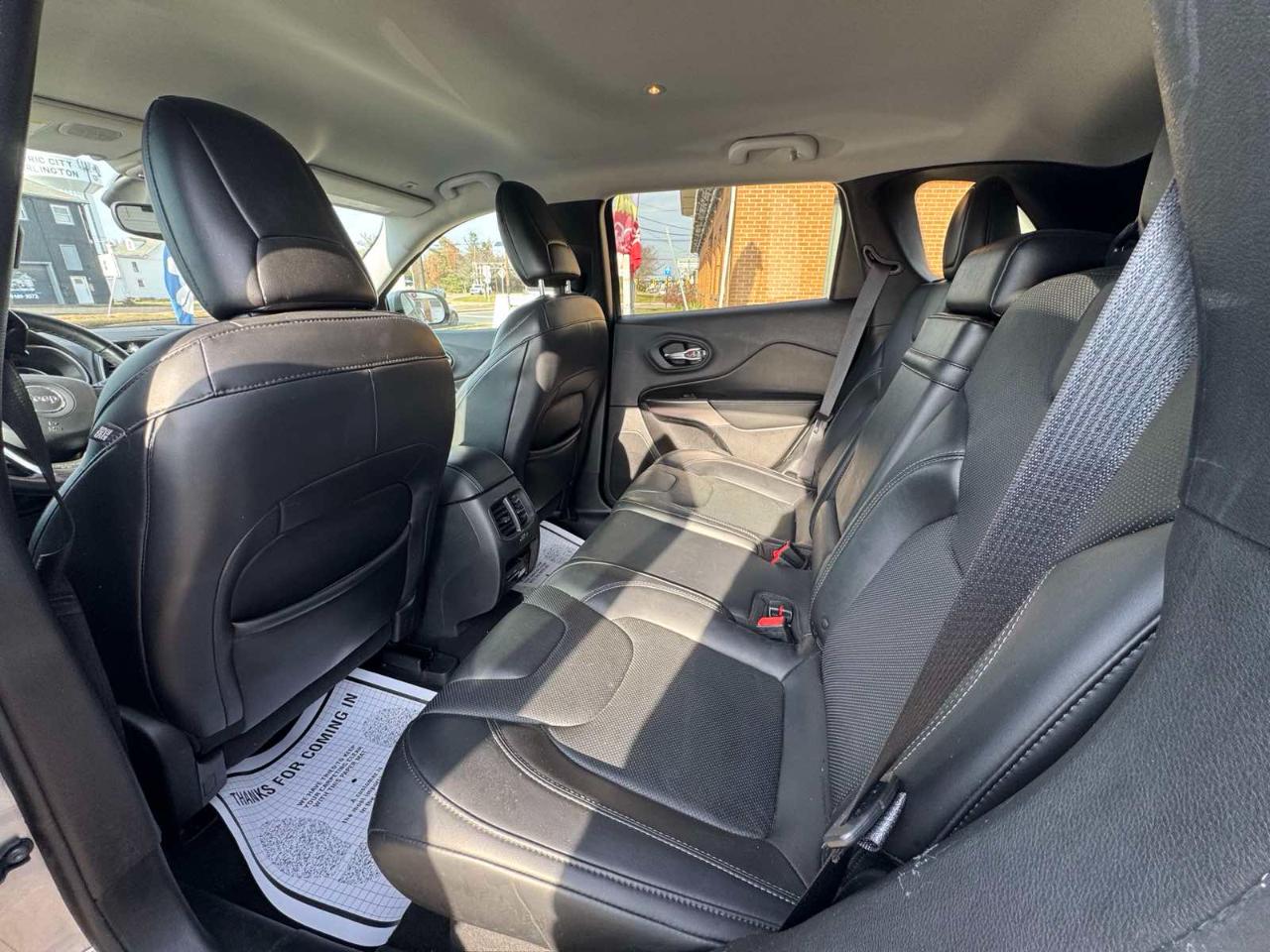 Jeep Cherokee Limited FWD 2019