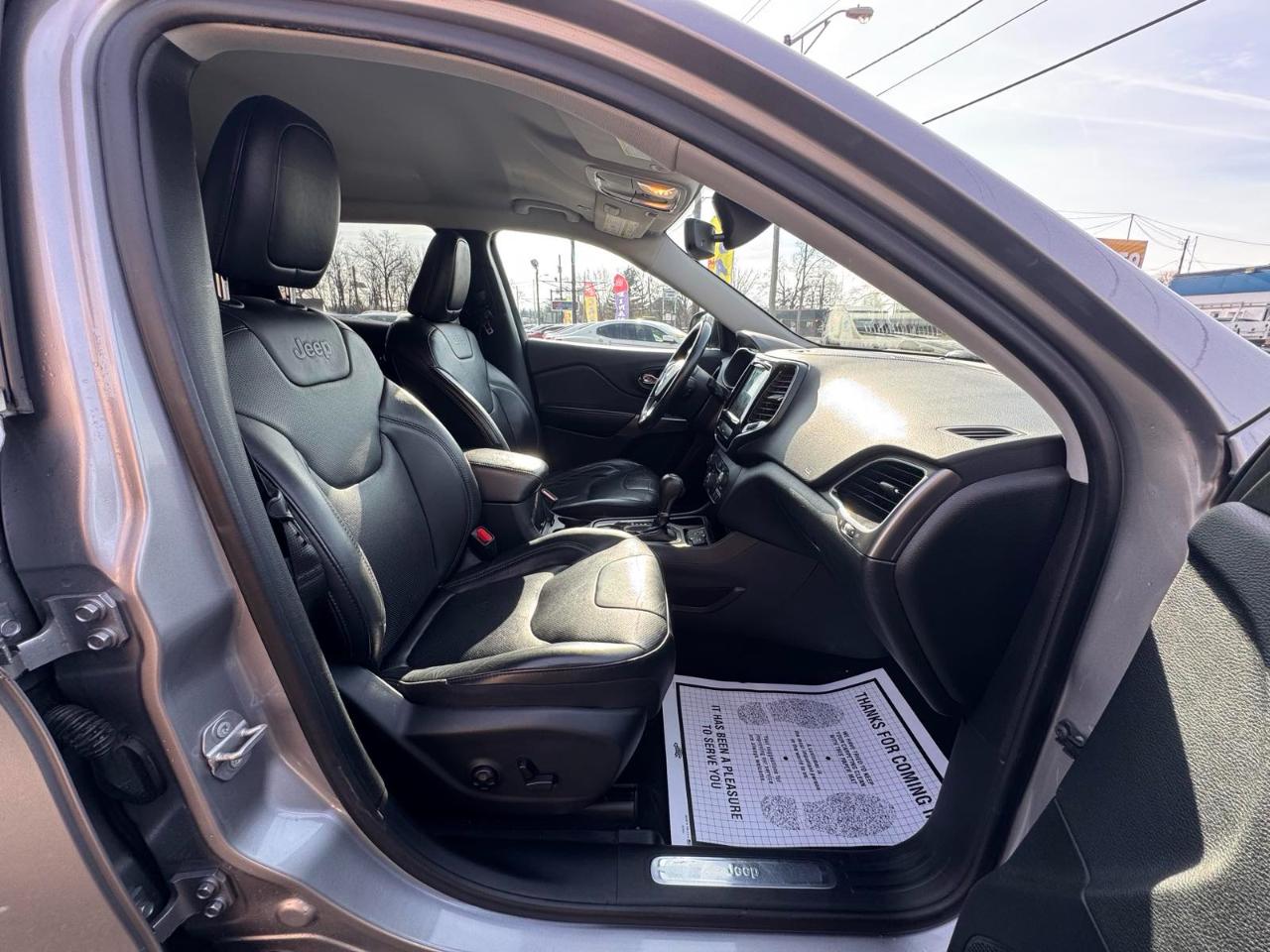 Jeep Cherokee Limited FWD 2019