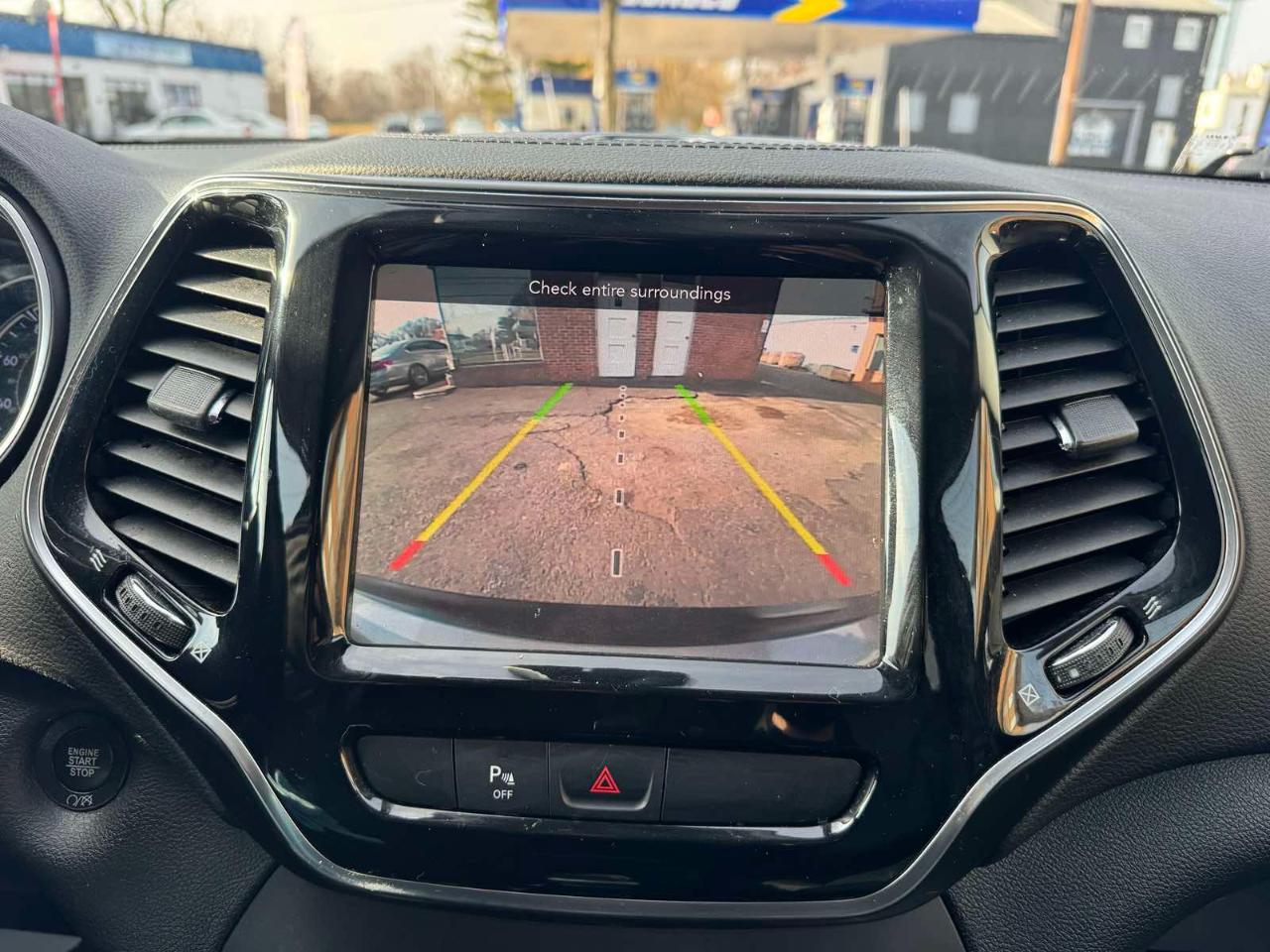 Jeep Cherokee Limited FWD 2019