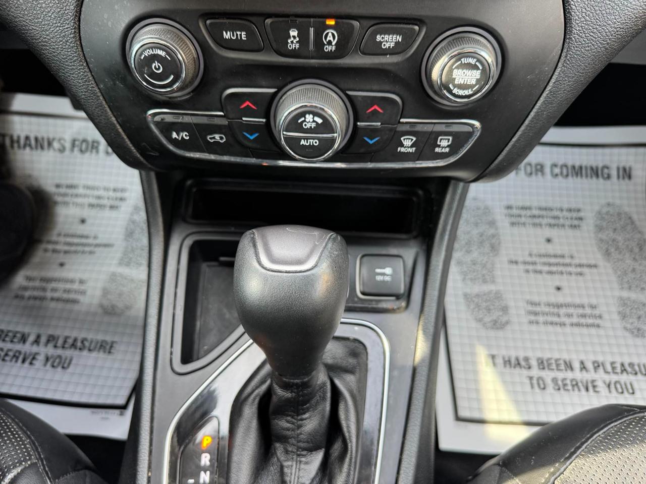 Jeep Cherokee Limited FWD 2019
