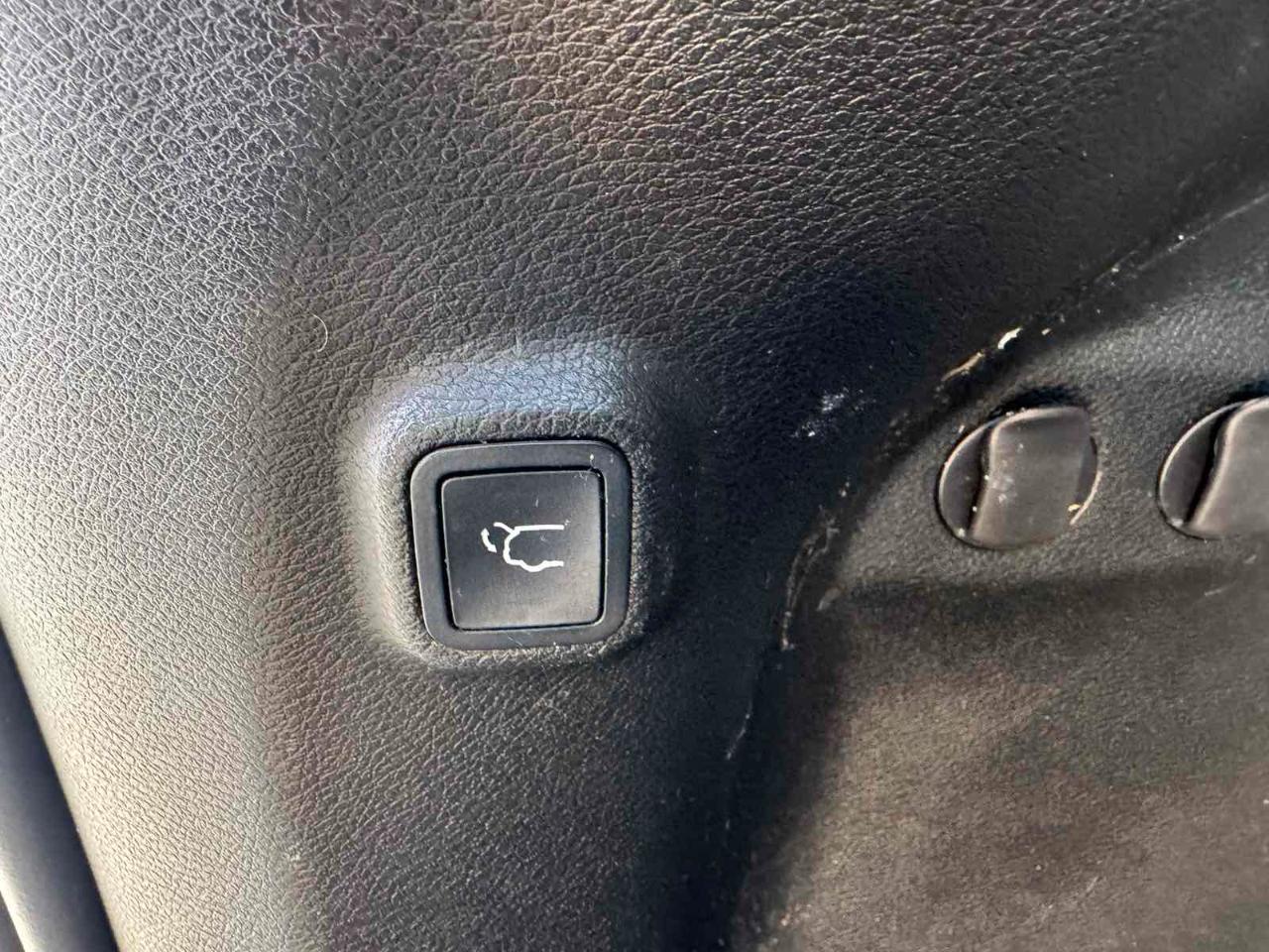 Jeep Cherokee Limited FWD 2019