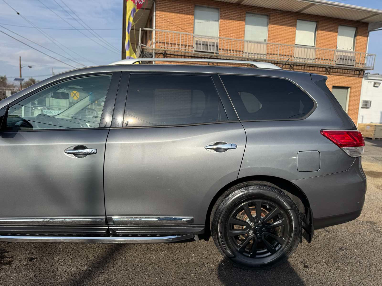 Nissan Pathfinder 4WD 4dr SL 2015