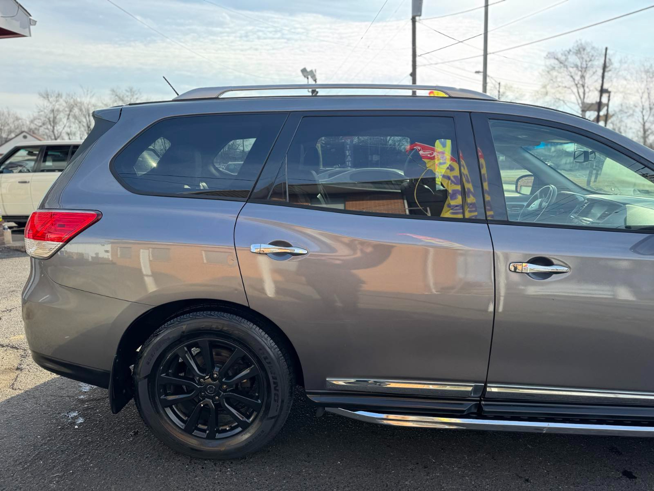 Nissan Pathfinder 4WD 4dr SL 2015