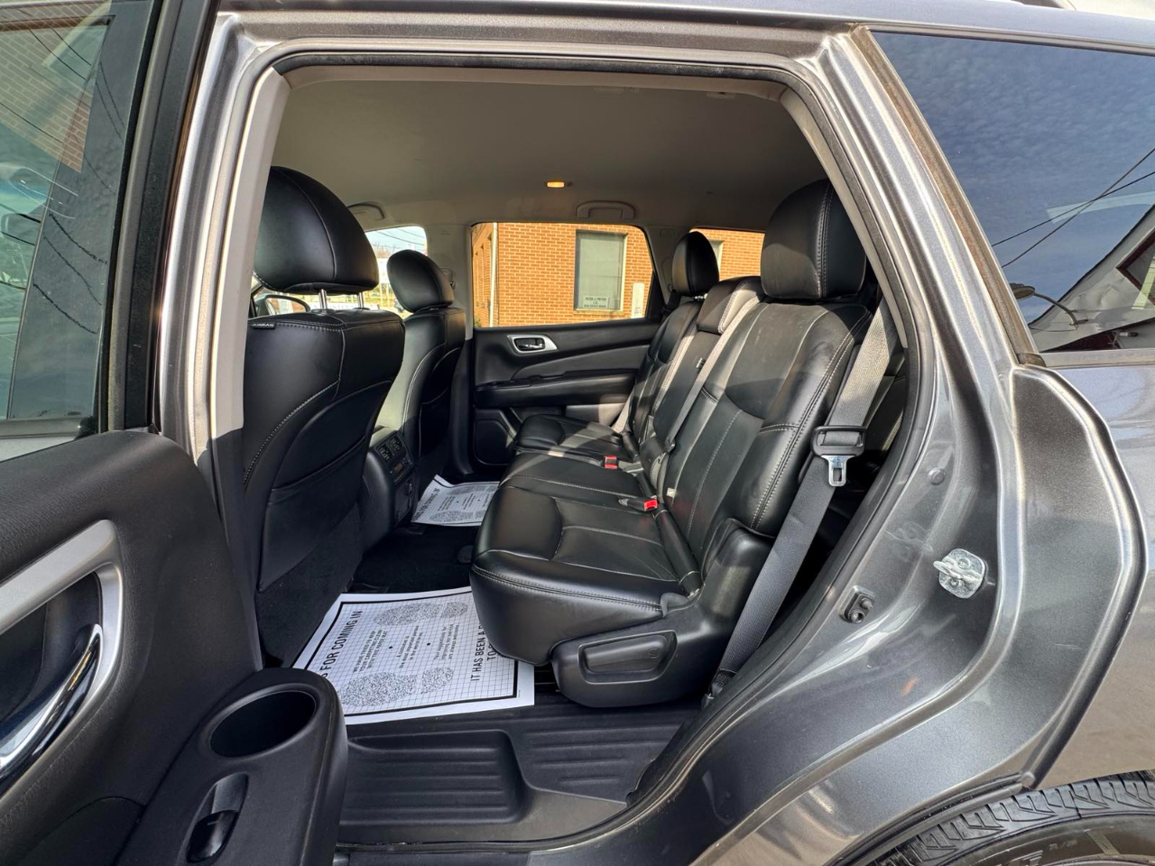 Nissan Pathfinder 4WD 4dr SL 2015