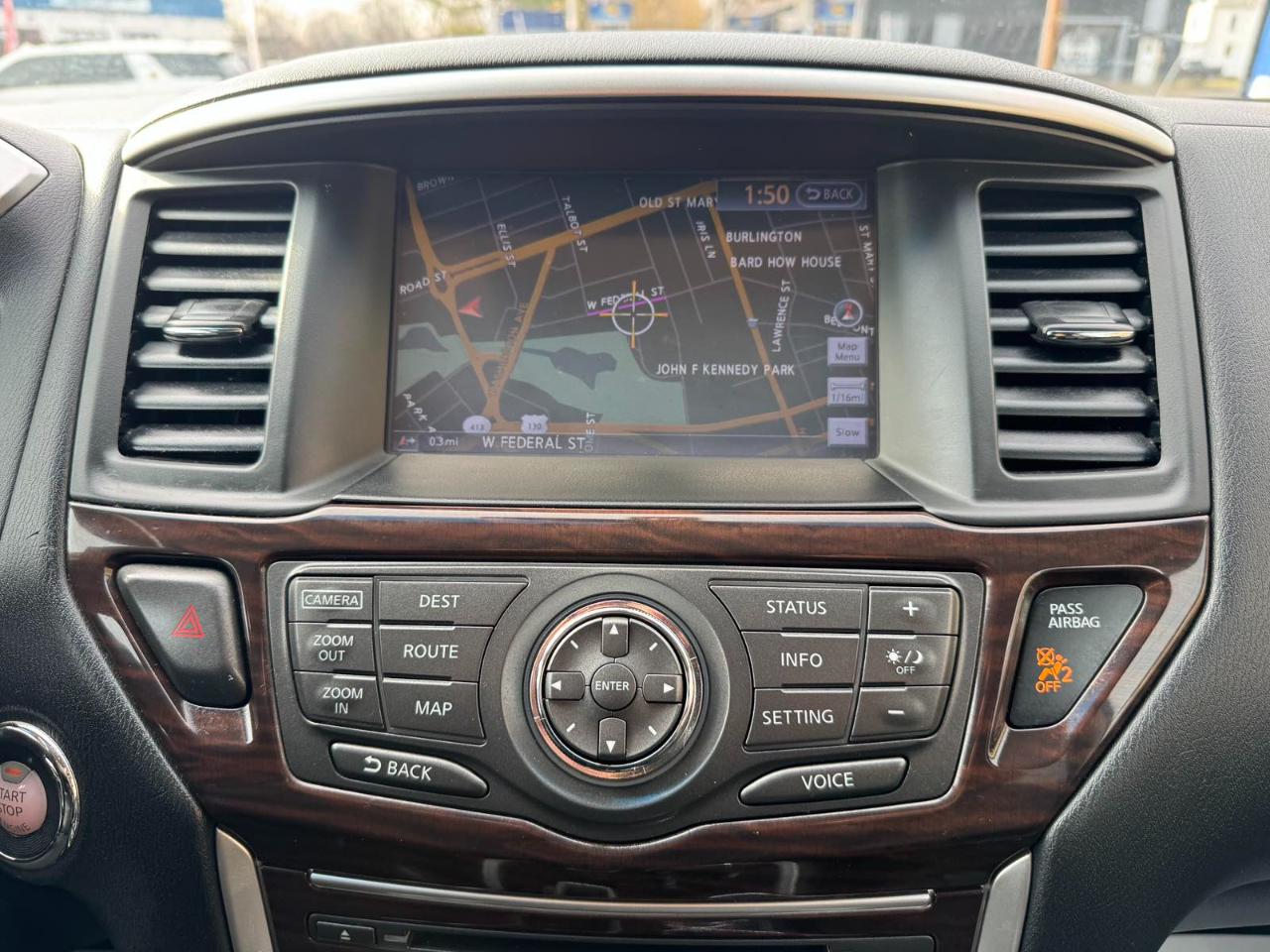 Nissan Pathfinder 4WD 4dr SL 2015