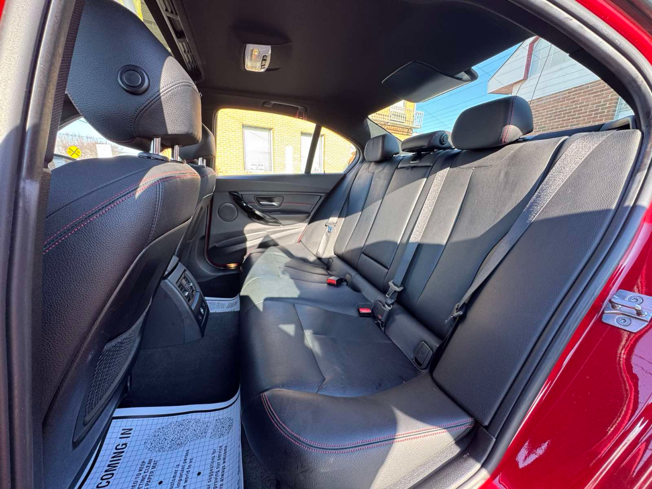 BMW 3 Series 4dr Sdn 328i xDrive AWD SULEV 2015