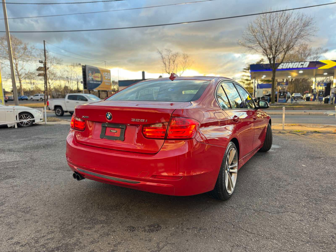 BMW 3 Series 4dr Sdn 328i xDrive AWD SULEV 2015