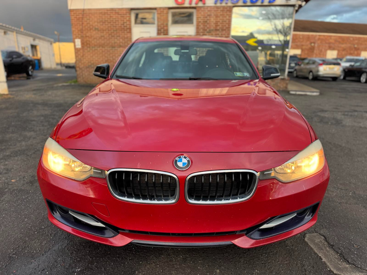 BMW 3 Series 4dr Sdn 328i xDrive AWD SULEV 2015