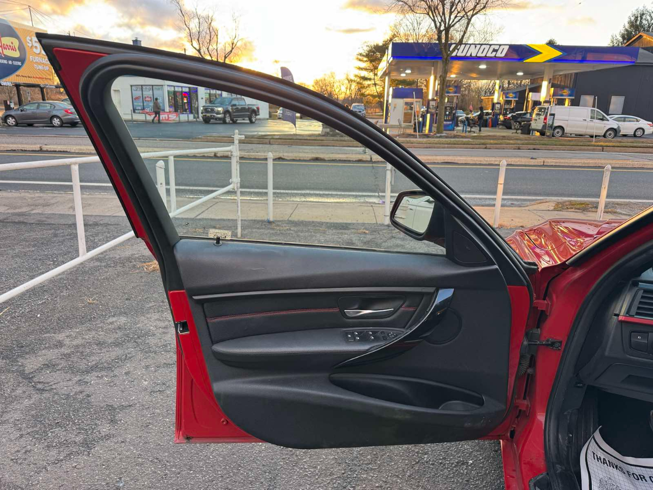 BMW 3 Series 4dr Sdn 328i xDrive AWD SULEV 2015