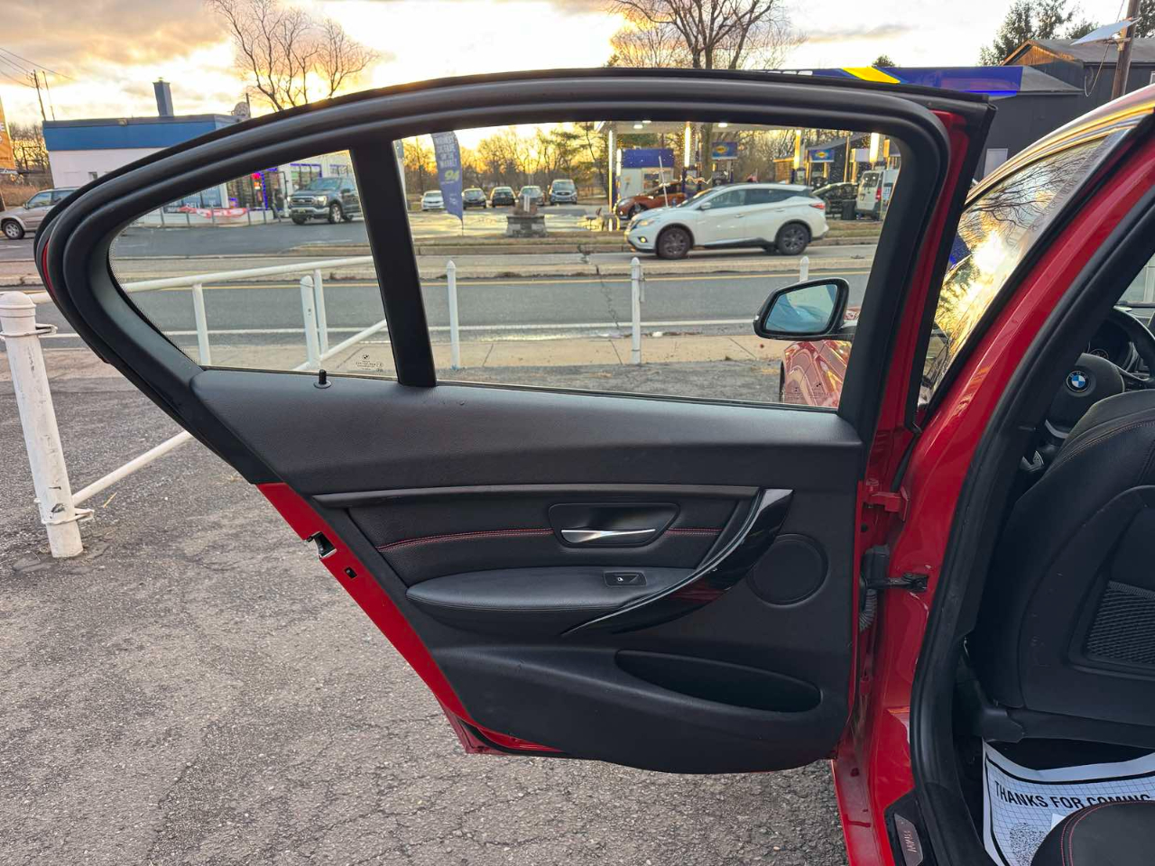 BMW 3 Series 4dr Sdn 328i xDrive AWD SULEV 2015