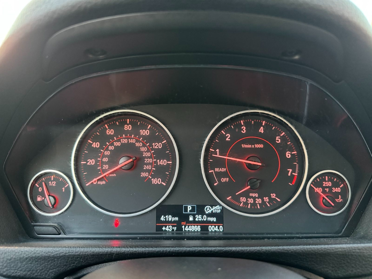 BMW 3 Series 4dr Sdn 328i xDrive AWD SULEV 2015