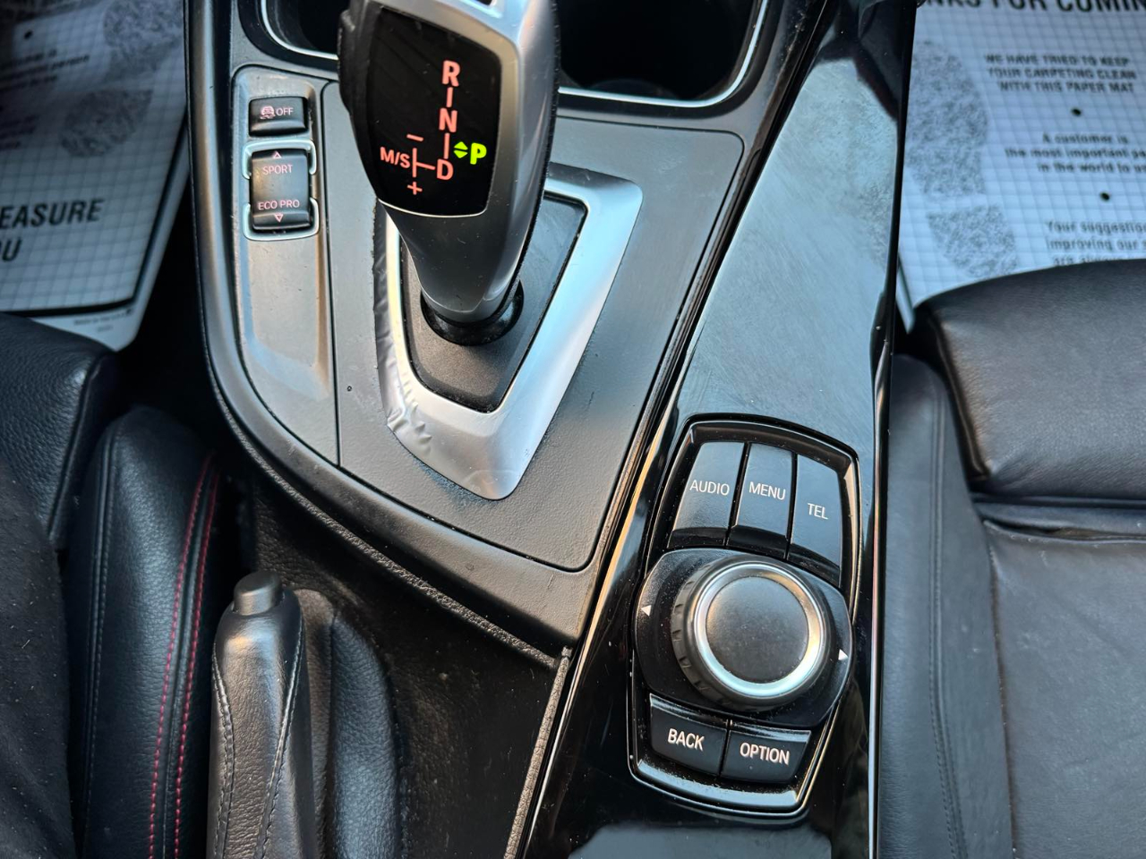 BMW 3 Series 4dr Sdn 328i xDrive AWD SULEV 2015