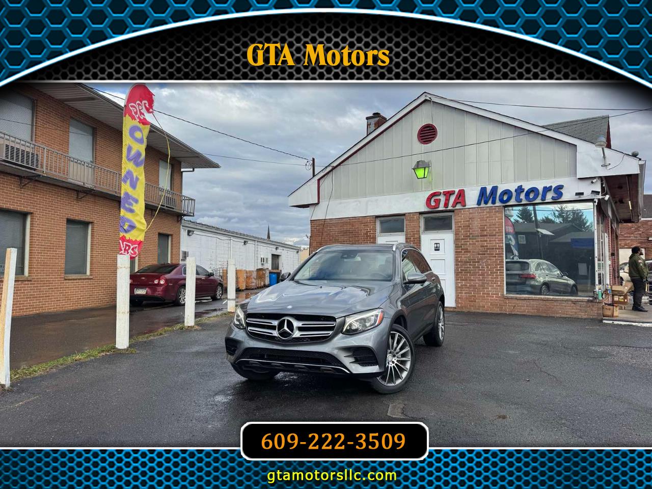 Mercedes-Benz GLC RWD 4dr GLC 300 2016