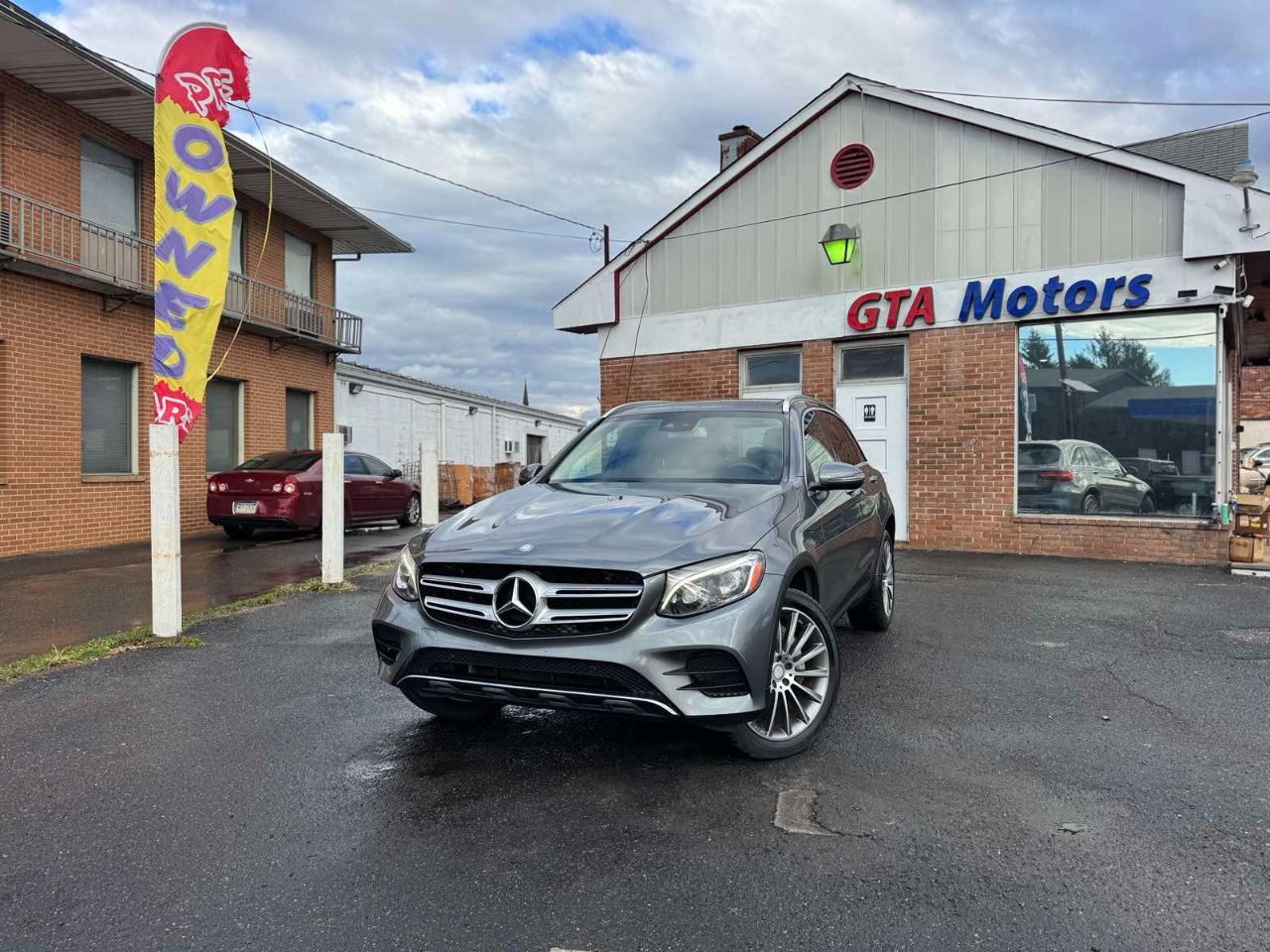 Mercedes-Benz GLC RWD 4dr GLC 300 2016