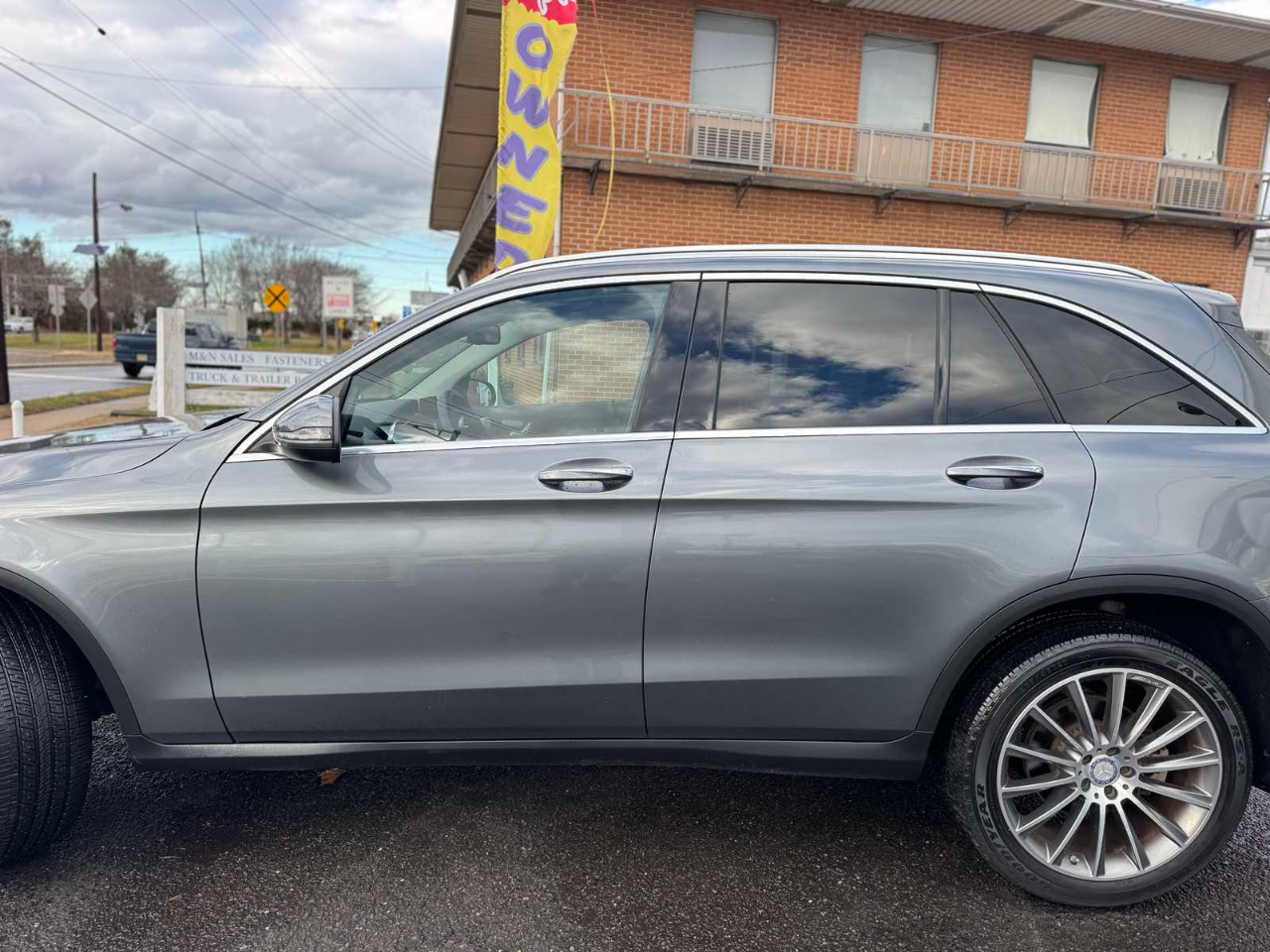 Mercedes-Benz GLC RWD 4dr GLC 300 2016