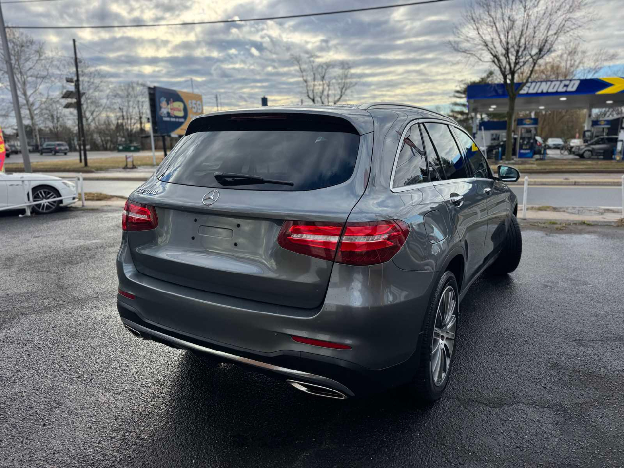 Mercedes-Benz GLC RWD 4dr GLC 300 2016