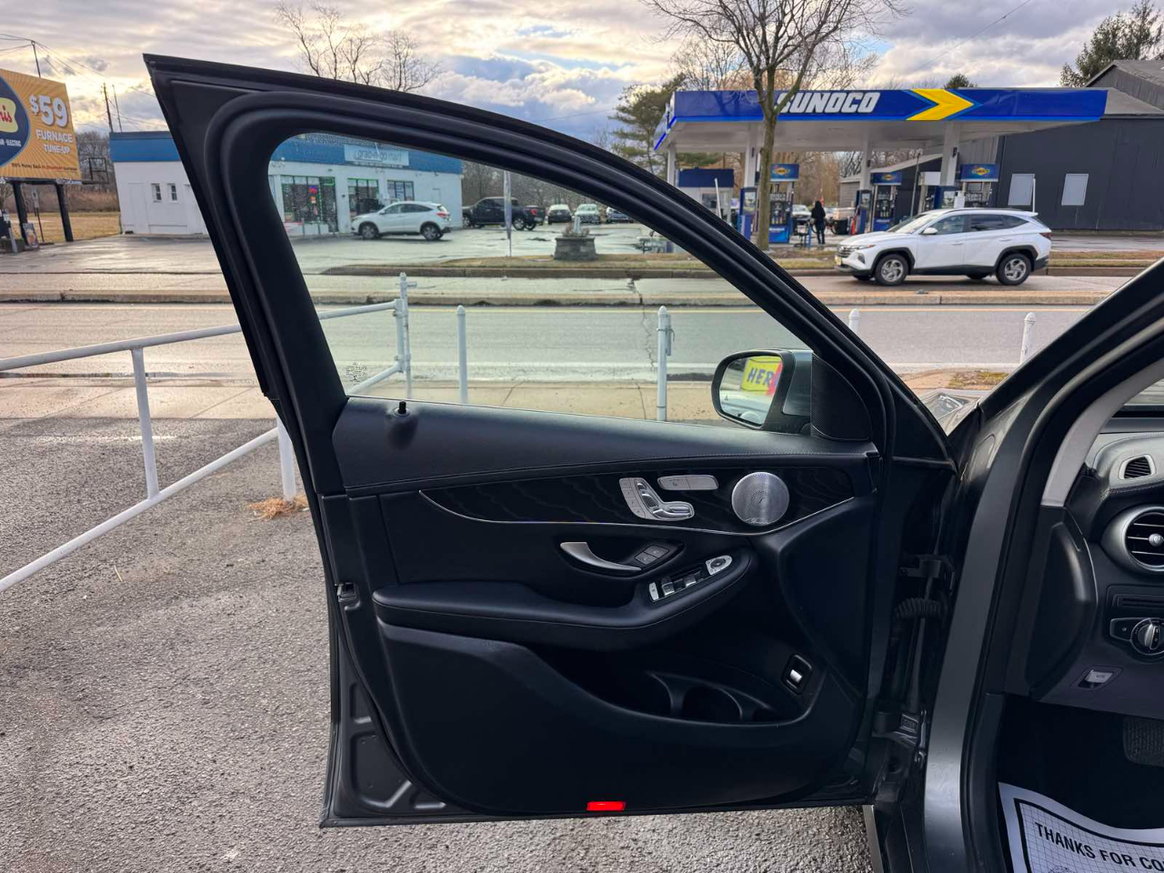 Mercedes-Benz GLC RWD 4dr GLC 300 2016