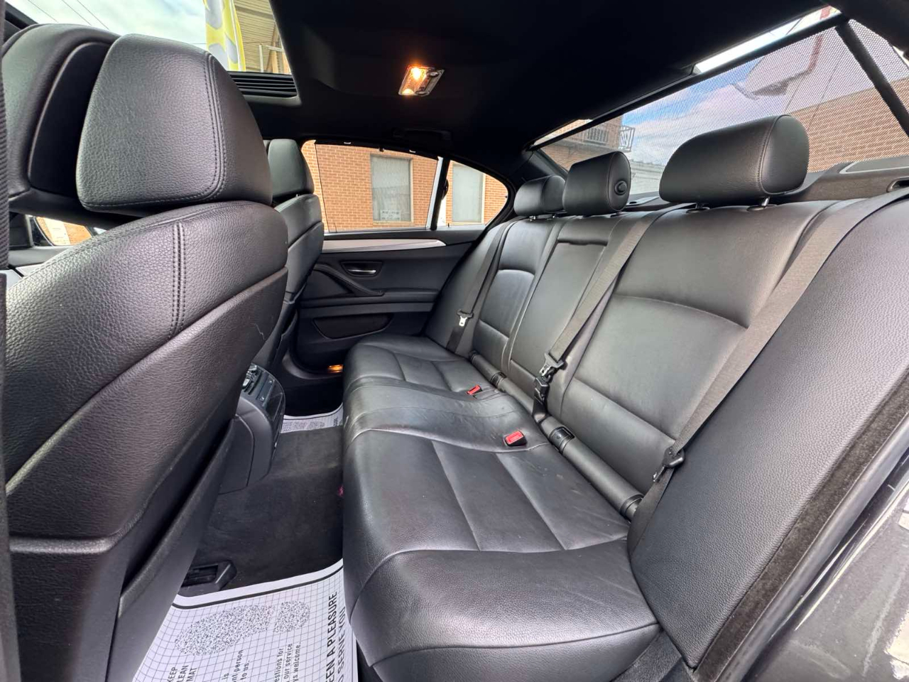 BMW 5 Series 4dr Sdn 550i xDrive AWD 2013