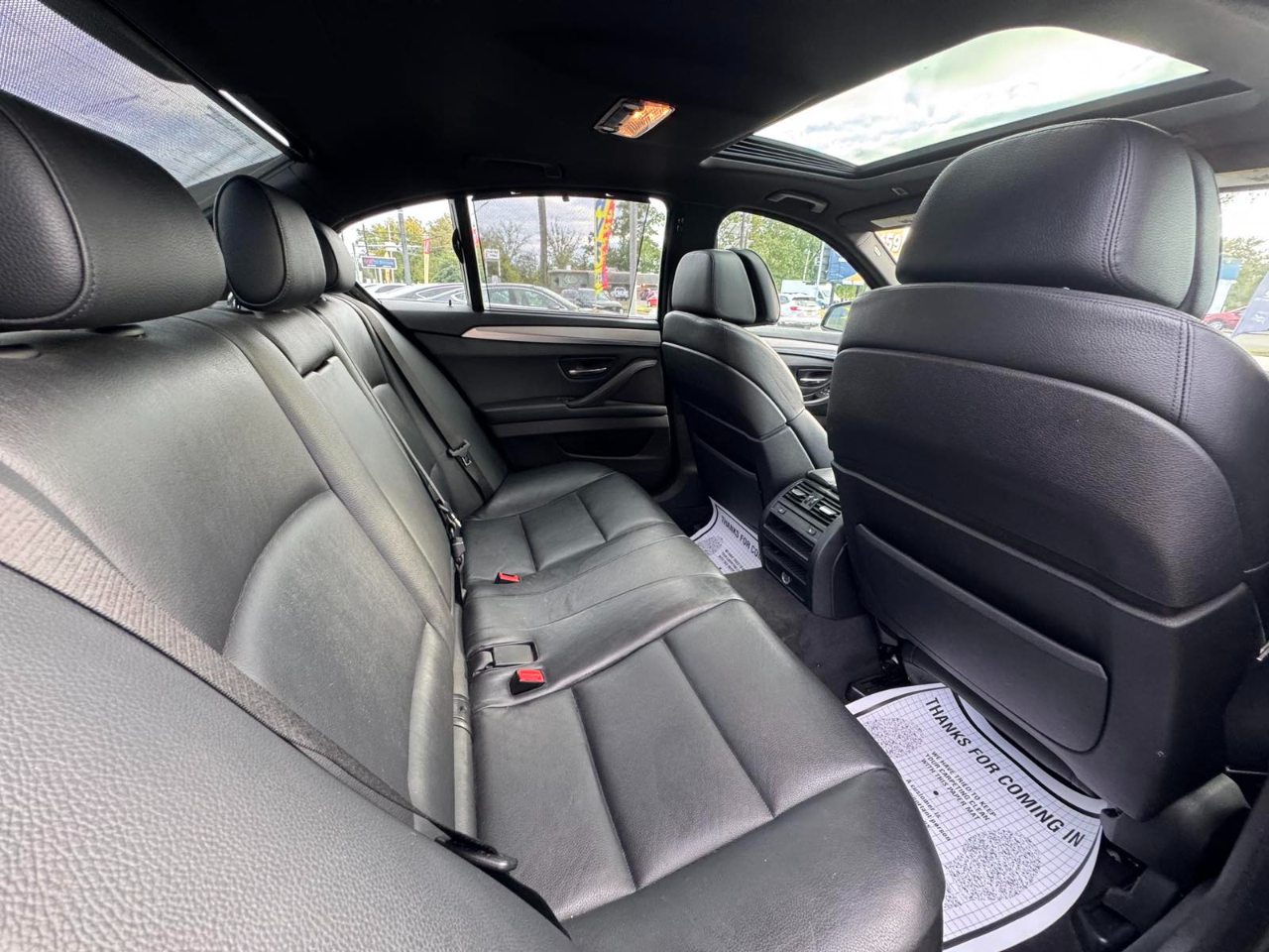 BMW 5 Series 4dr Sdn 550i xDrive AWD 2013