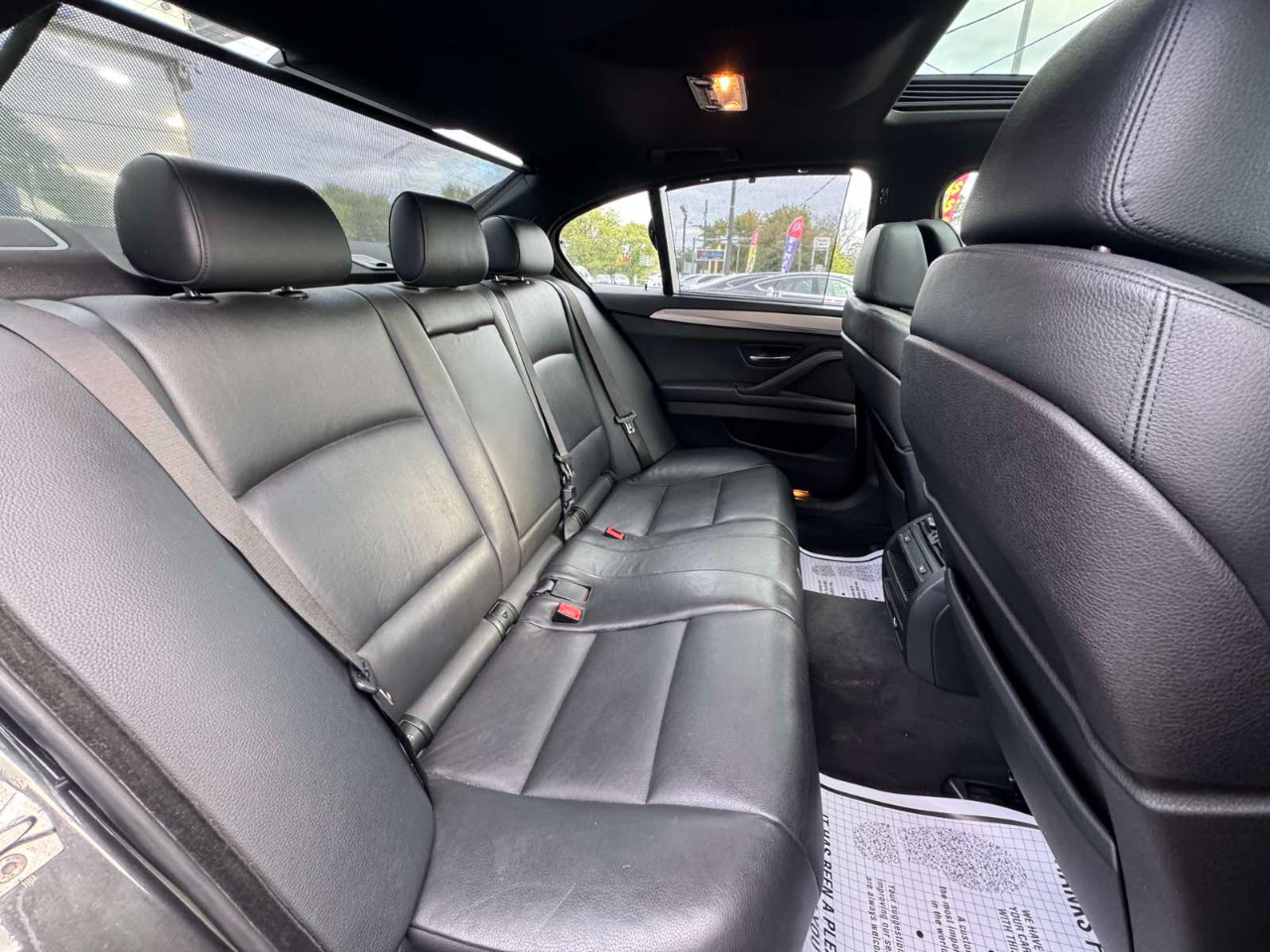 BMW 5 Series 4dr Sdn 550i xDrive AWD 2013