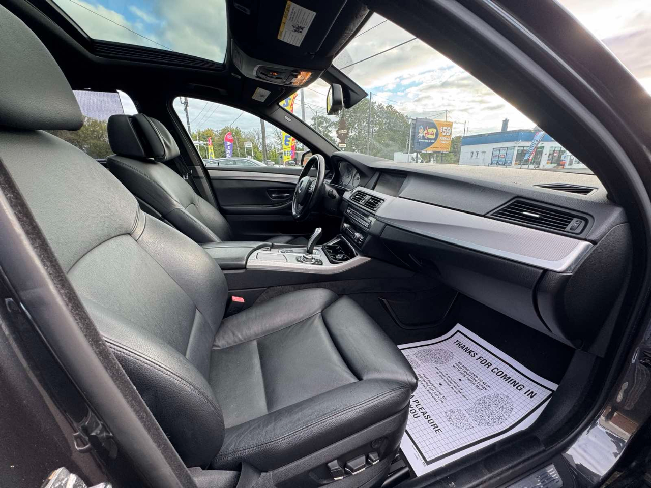 BMW 5 Series 4dr Sdn 550i xDrive AWD 2013