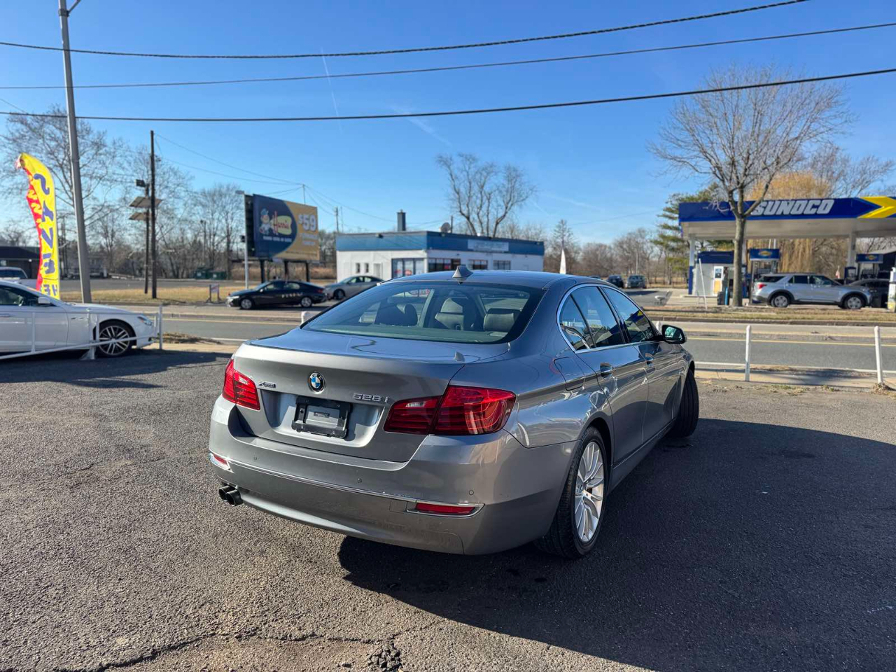 BMW 5 Series 4dr Sdn 528i xDrive AWD 2015