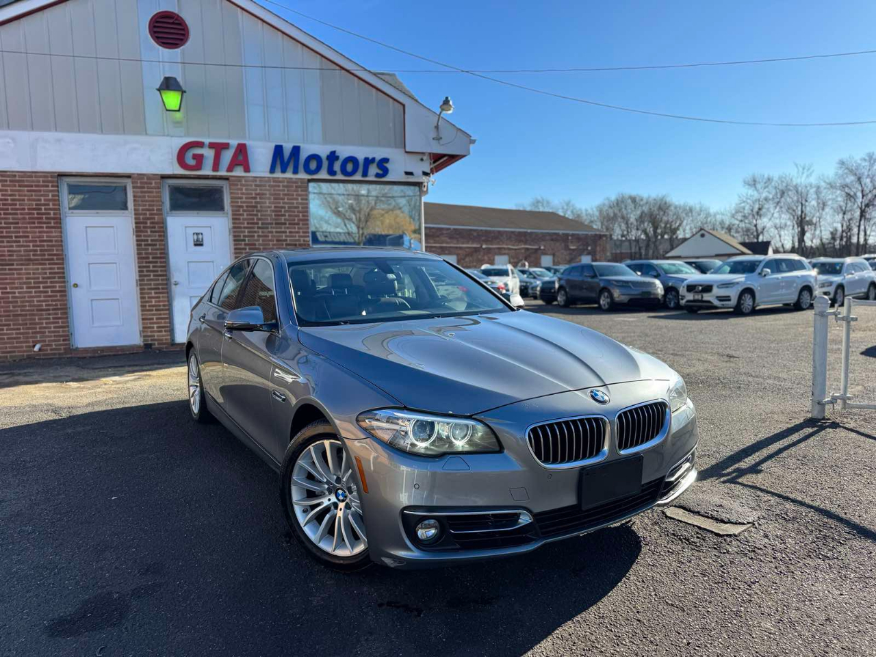 BMW 5 Series 4dr Sdn 528i xDrive AWD 2015
